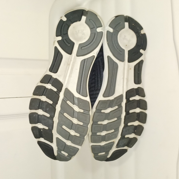 Under Armour "Speedform" tennis shoes running - 7.5 - Picture 8 of 8